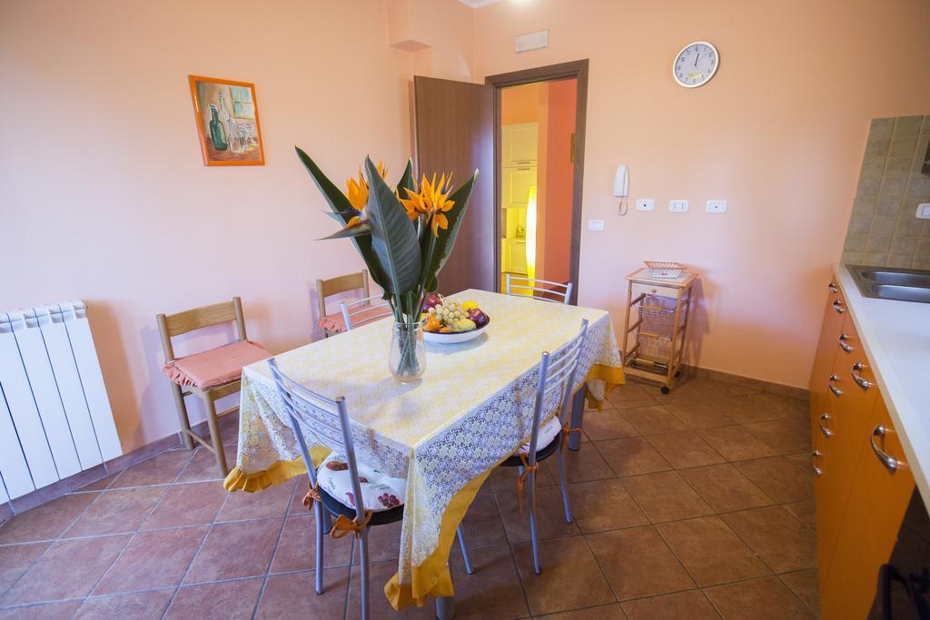 Villa Di Franco 切法卢 外观 照片