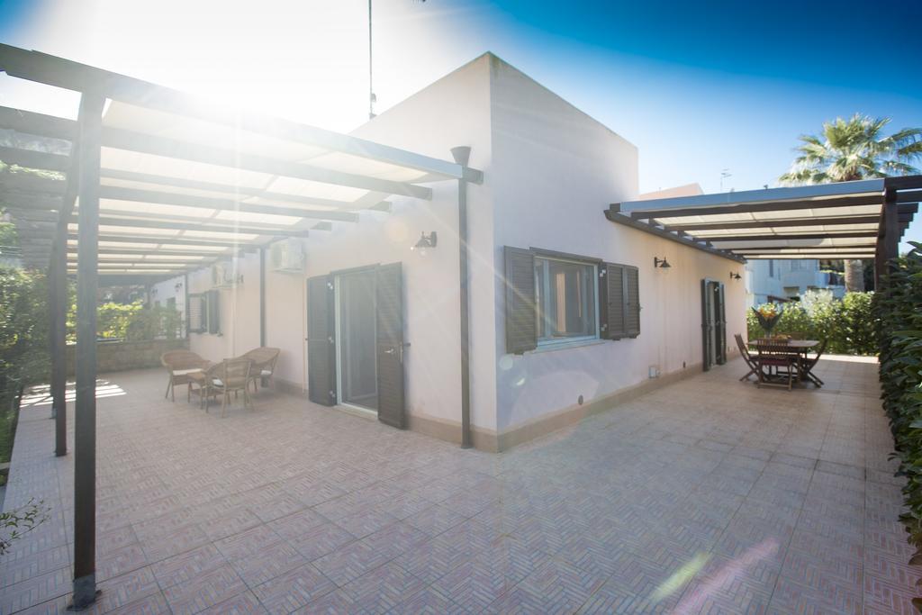 Villa Di Franco 切法卢 外观 照片