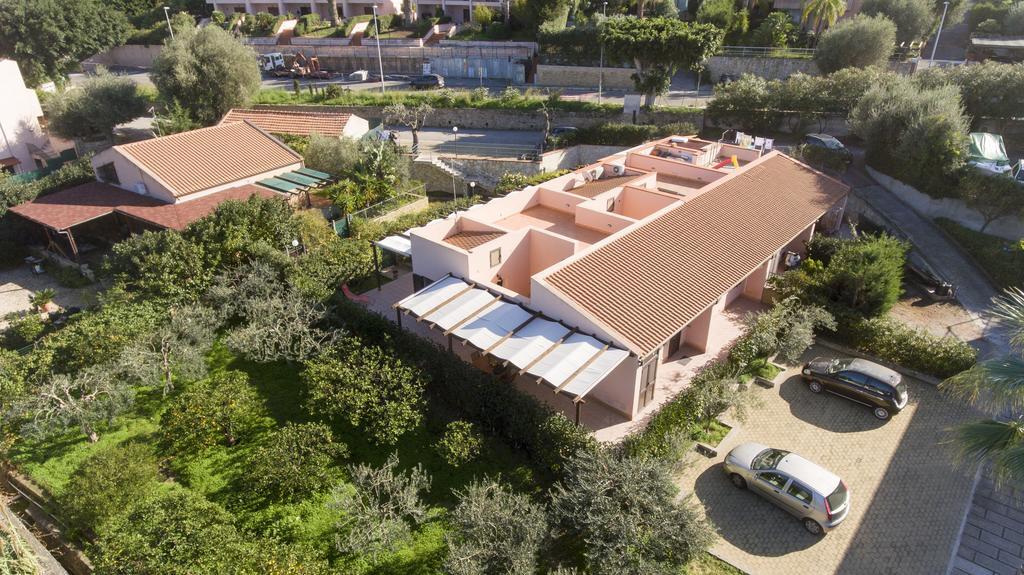 Villa Di Franco 切法卢 外观 照片